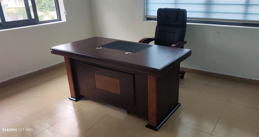 Hình thực tế bàn DT1680H37