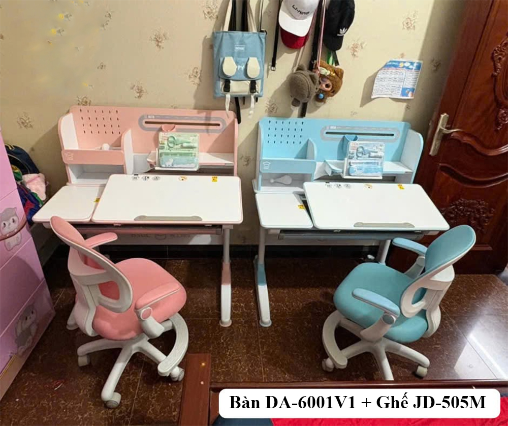 Bàn học chống gù chống cận DA-6001V1 màu xanh và hồng