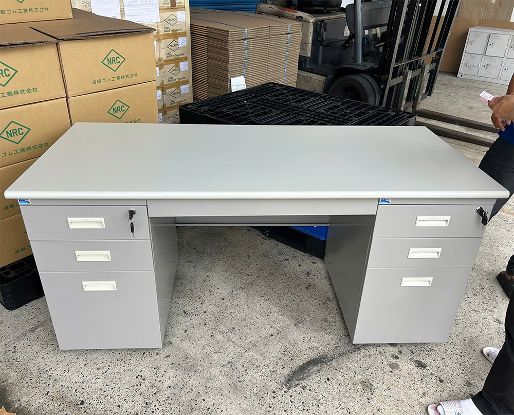 Hình thực tế bàn LC16