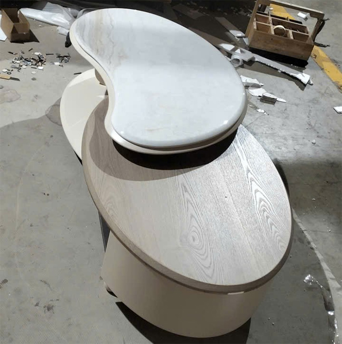 Bàn trà BSF610 thiết kế mặt gồm 2 tầng