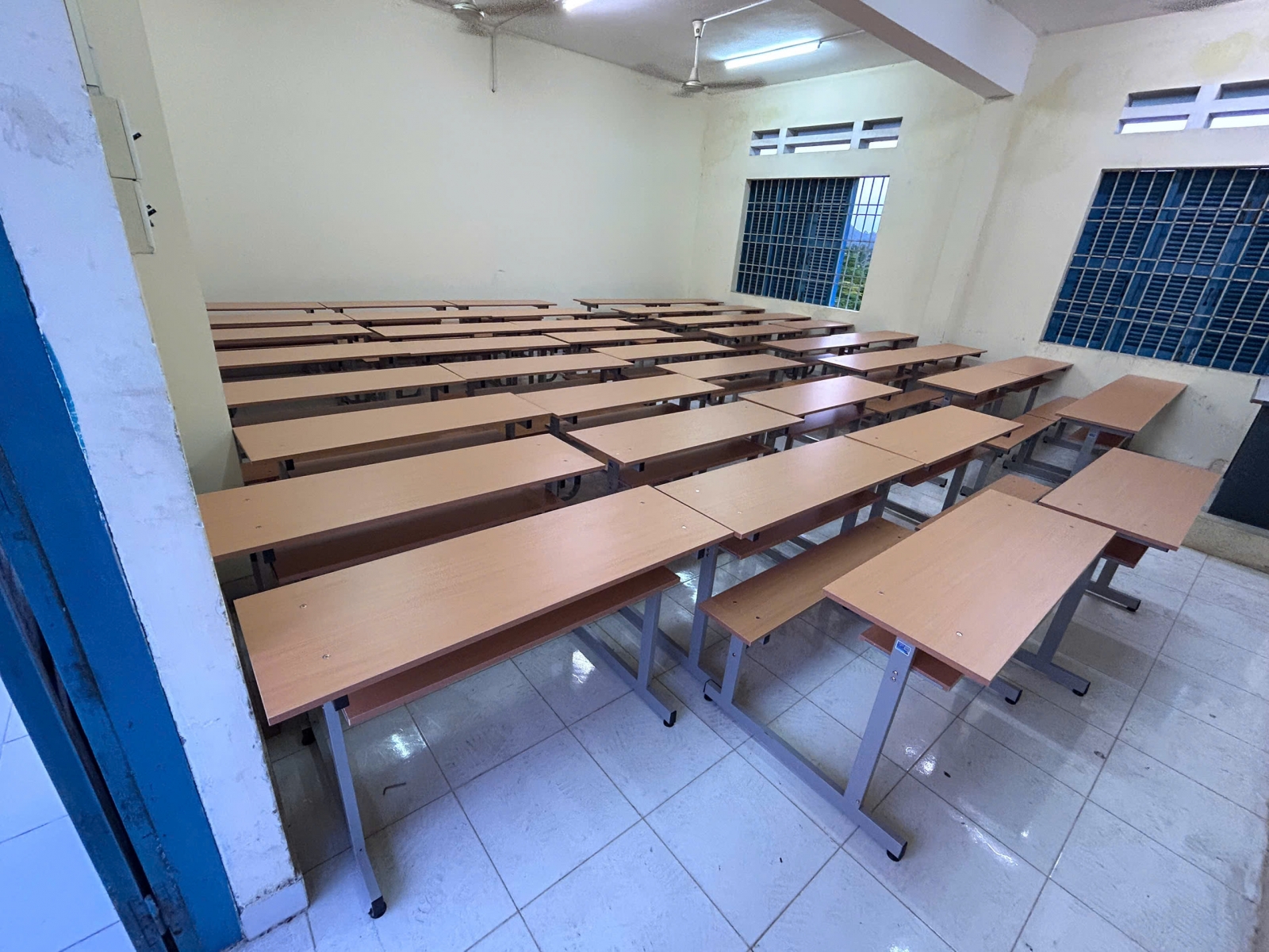 CÔNG TRÌNH TRƯỜNG TRUNG CẤP DU LỊCH - KỸ THUẬT CAM RANH