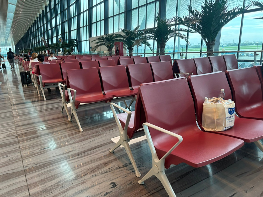 Khu vực chờ tại nhà ga T3 Tân Sơn Nhất