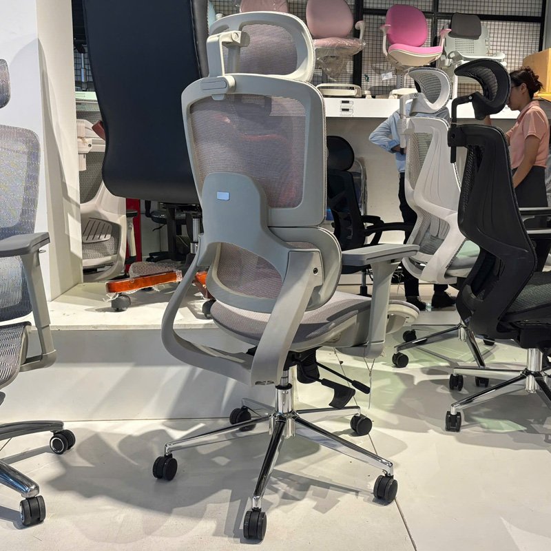 Ghế công thái học A529G ngả lưng 135 độ