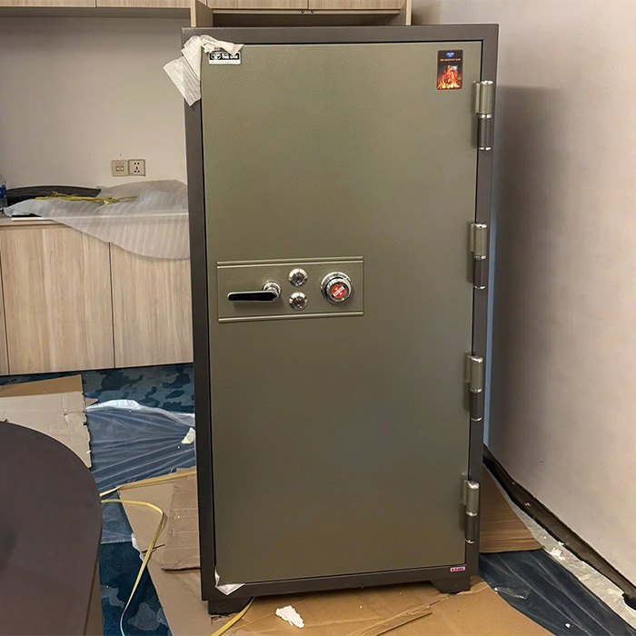 Hình ảnh thực tế két sắt KS400K2C1