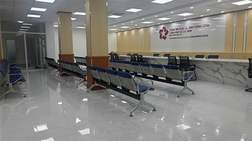 Hình 13: TRUNG TÂM HÀNH CHÍNH CÔNG TP.HCM