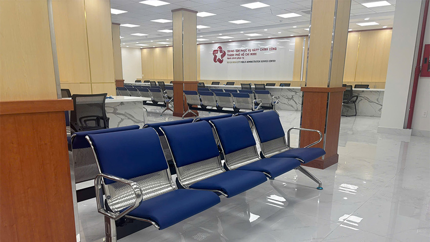 Hình 8: TRUNG TÂM HÀNH CHÍNH CÔNG TP.HCM