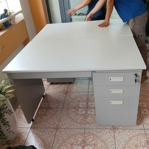 Bàn LC12