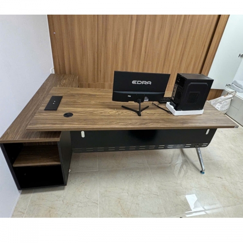 Bàn trưởng phòng LEP180C12