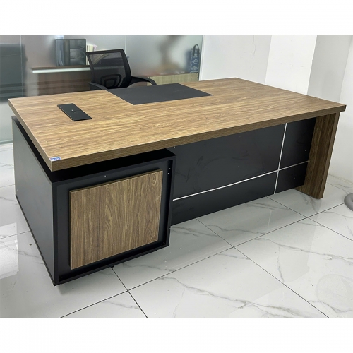 Bàn lãnh đạo LUXB1890V8