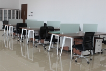 Xây dựng góc làm việc hiệu quả với những hộc tủ mini di động Hòa...